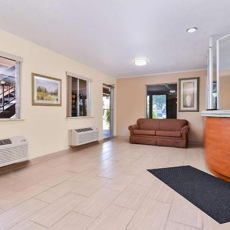 Days Inn By Wyndham Albuquerque Northeast المظهر الخارجي الصورة