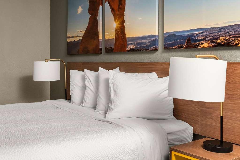 Days Inn By Wyndham Albuquerque Northeast الغرفة الصورة