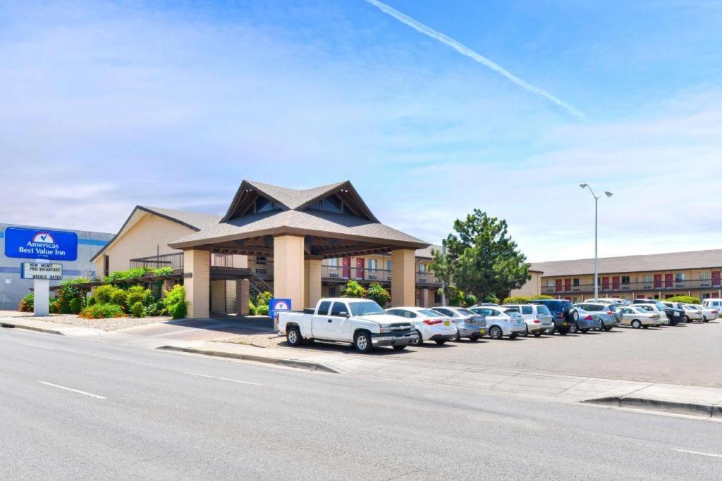 Days Inn By Wyndham Albuquerque Northeast المظهر الخارجي الصورة